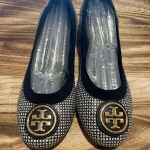 Tory Burch Blue and White Woven Logo Ballet Flats 9.5M